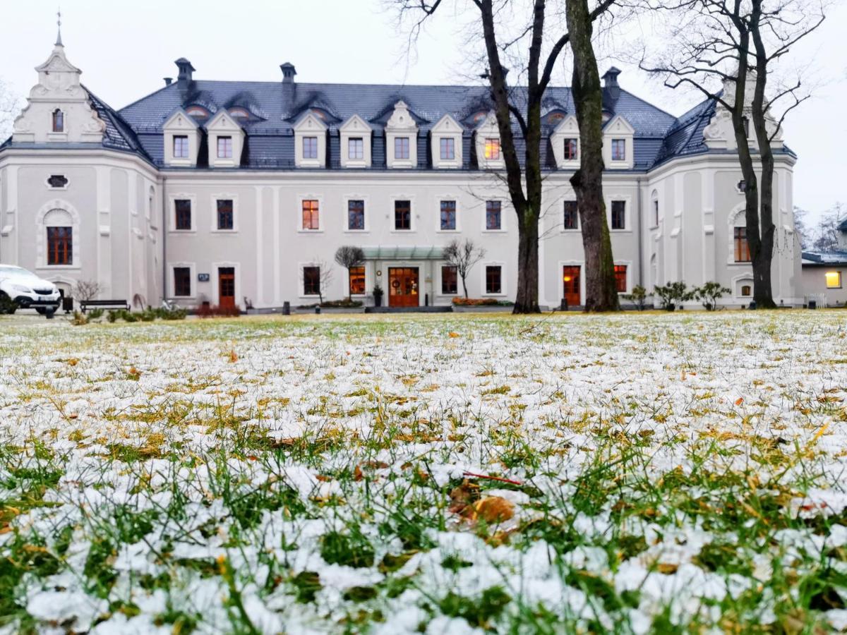 Hotel Zamek Lubliniec Exterior foto